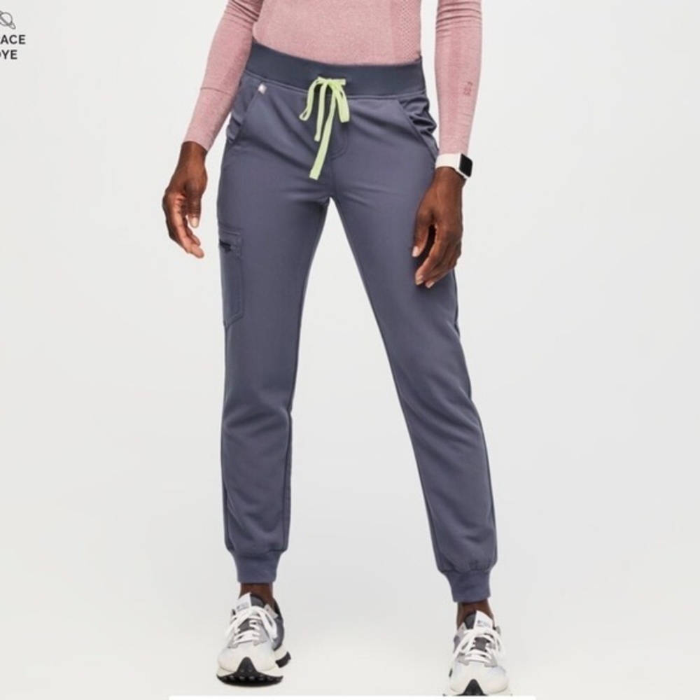 FIGS Size M/T (TALL) Zamora High-Waisted Scrub Pant - Space Navy